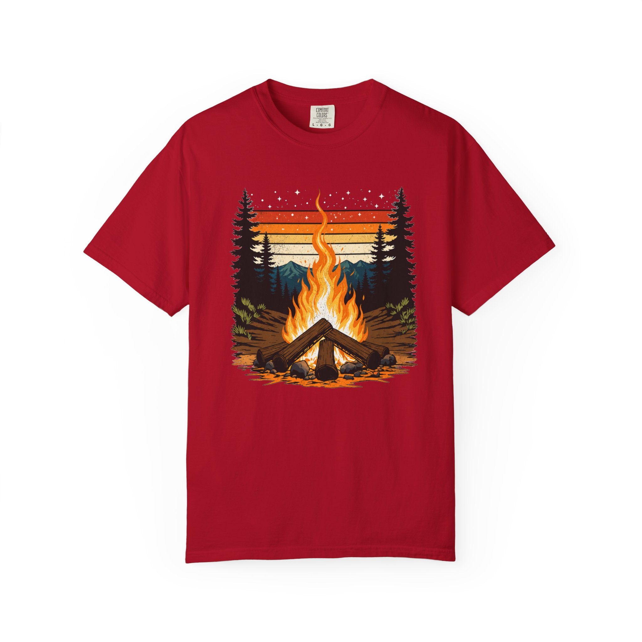 Campfire Retro Sky – Vintage Mountain Sunset Comfort Colors Tee
