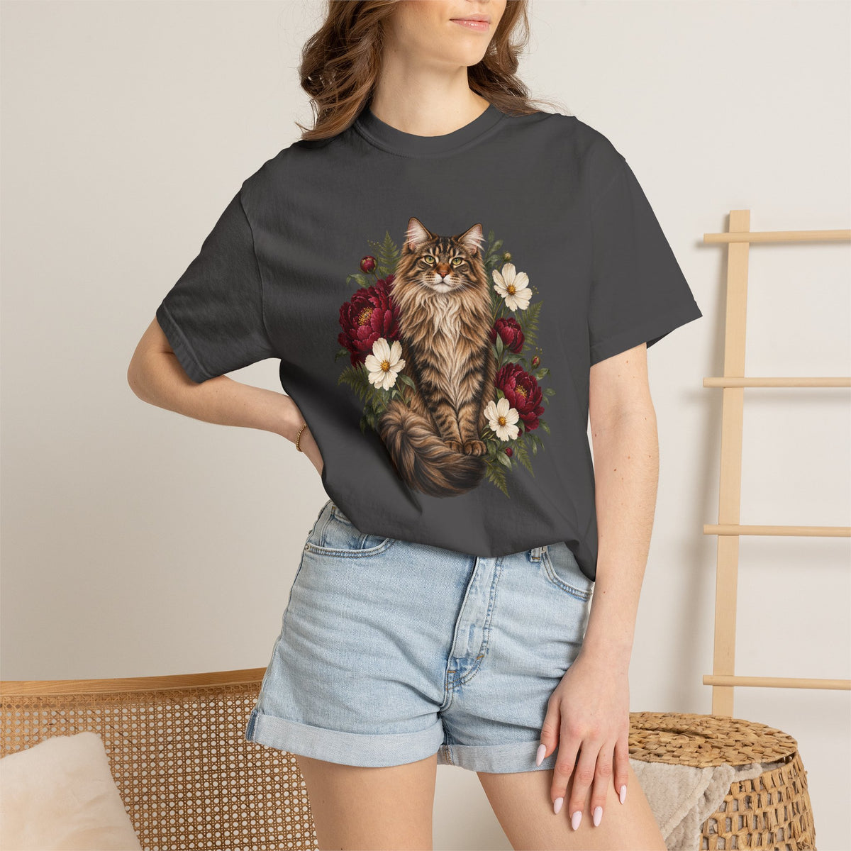 Maine Coon Cat T-Shirt — The Peony Guardian