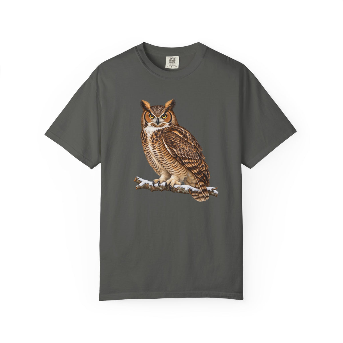 Great horned owl t-shirt in Pepper – front view of the watercolor owl on a snowy branch on a washed charcoal Comfort Colors 1717 tee