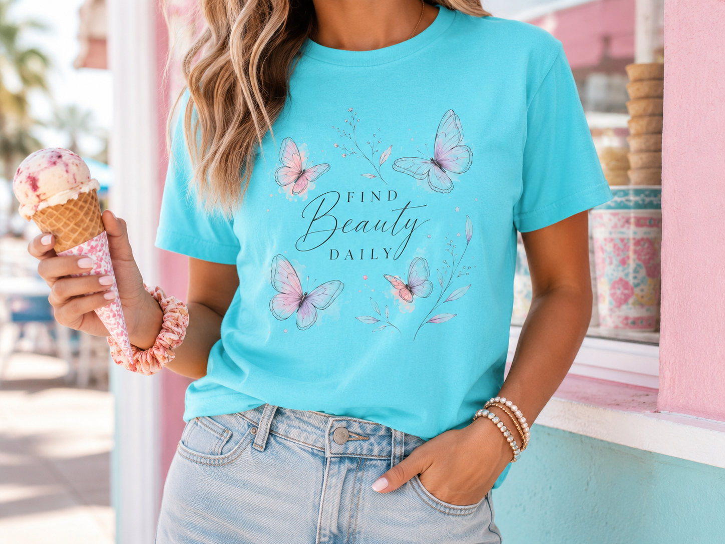 Find Beauty Daily - Tee