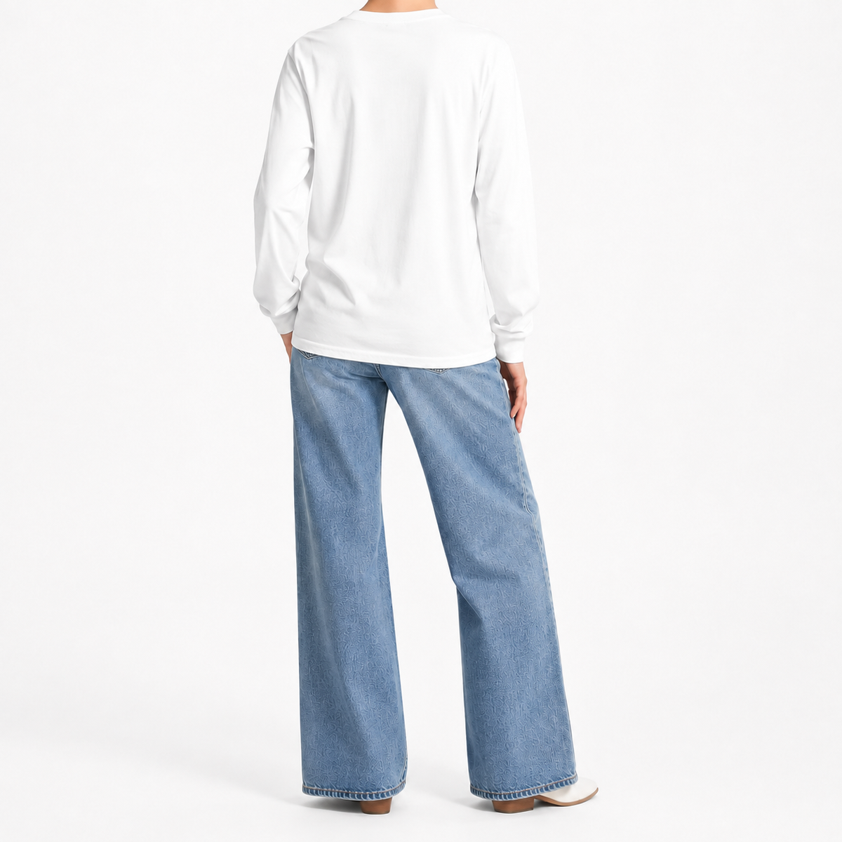 Joy Finds a Way In Long Sleeve T-Shirt