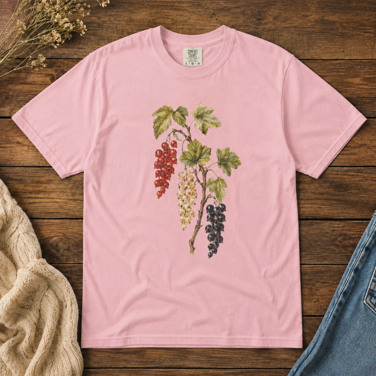 Three Currants Tee
