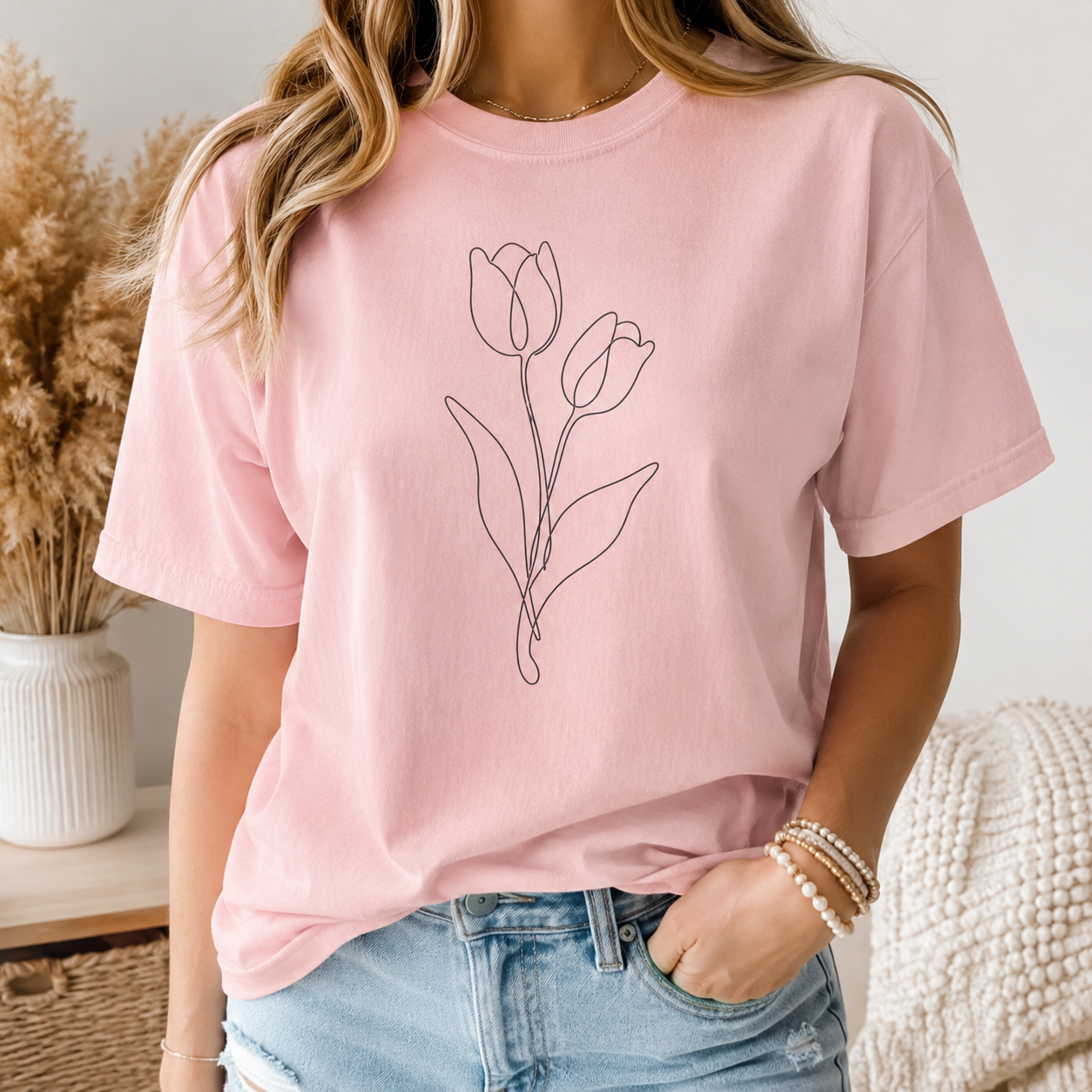 Tulip Line Art v2 Tee